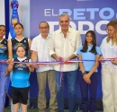 Arqueóloga Kathleen Martínez recibe premio 