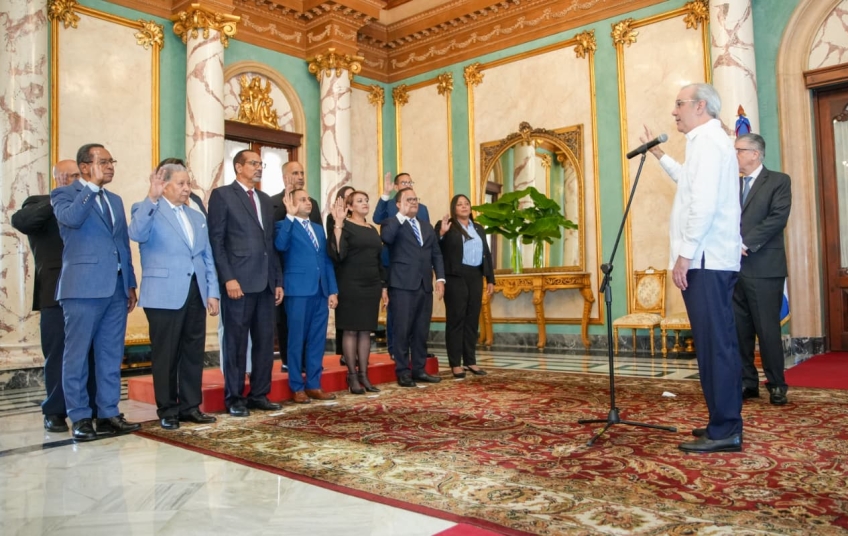 Presidente Abinader juramenta Comité Dominicano de Salud Mental Penitenciaria