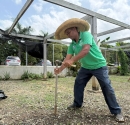 RESIDE y Ministerio de Agricultura impulsan rehabilitación de huerto comunitario para fortalecer la huertoterapia