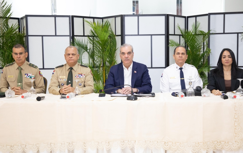 Presidente Abinader encabeza reunión de seguimiento al Plan de Seguridad Ciudadana