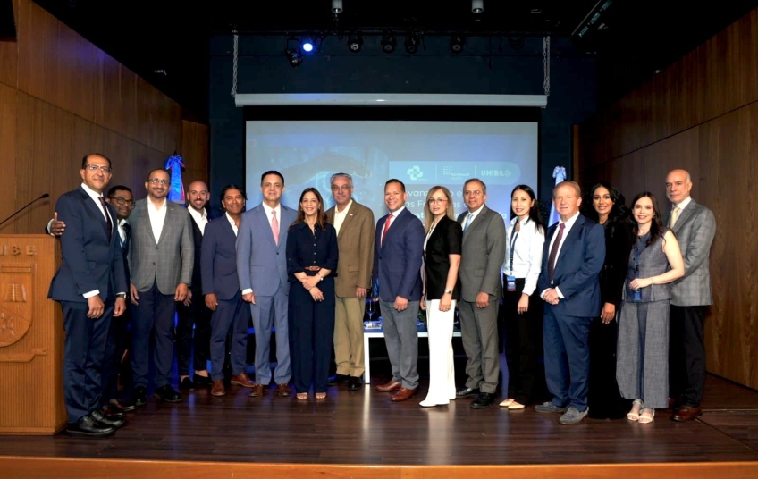 IDA Healthcare y Northwell Health fortalecen la educación médica en RD con jornada internacional en gastroenterología