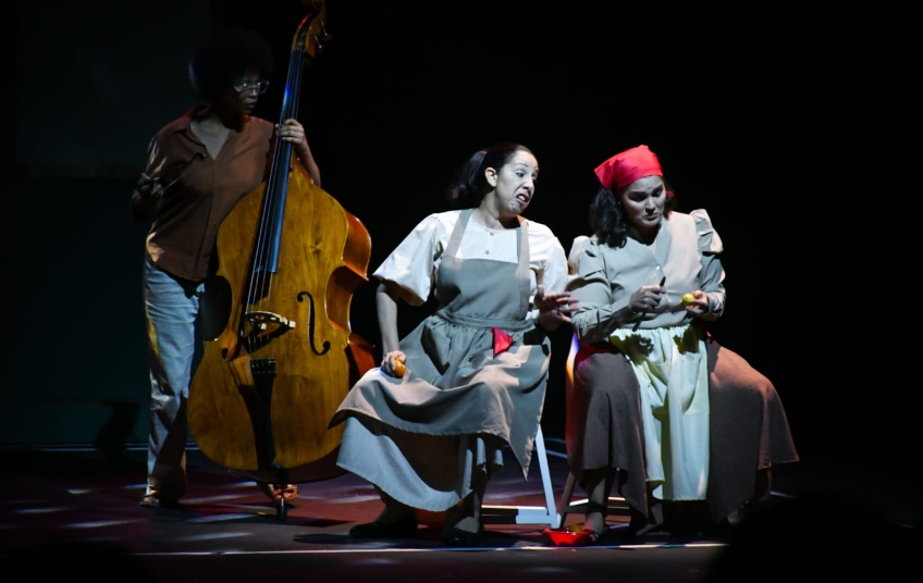 TEATRO: 